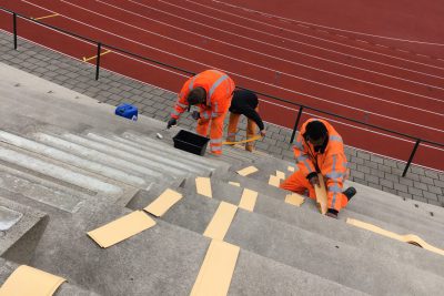 Antislip op trappen FBK Stadion te Hengelo