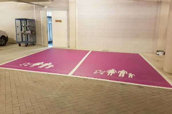 Parkeerplaatsen & -Garages10