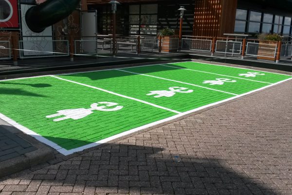 Parkeerplaatsen & -Garages4