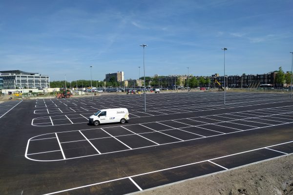 Parkeerplaatsen & -Garages6