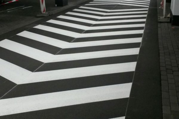 Parkeerplaatsen & -Garages8